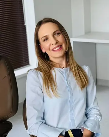 Dr. Laura Conțac